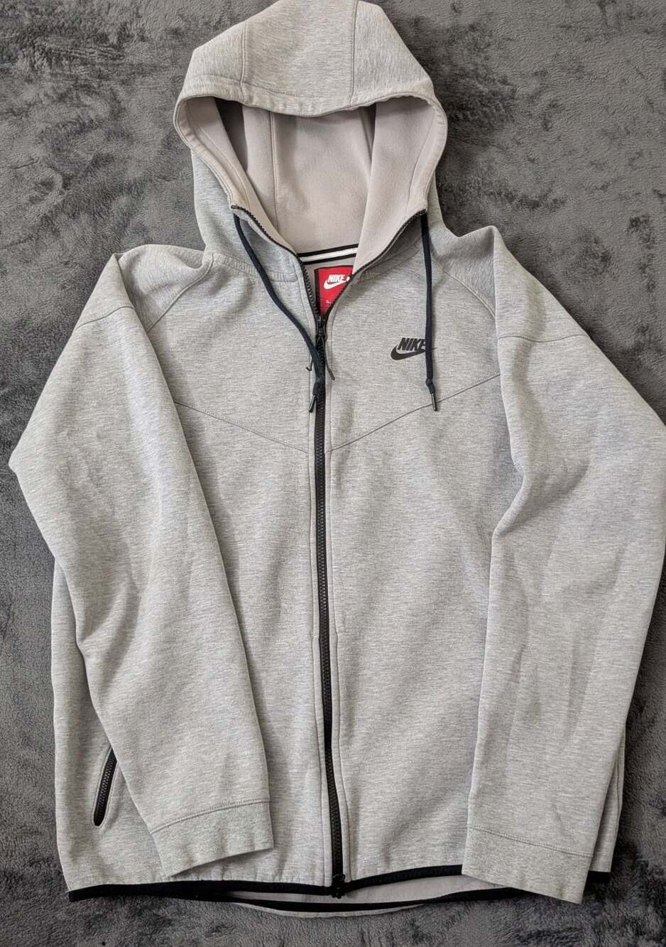 Nike Tech Fleece Full Zip Hoodie Jacket Mens XL Gray Black Chevron Windrunner OG